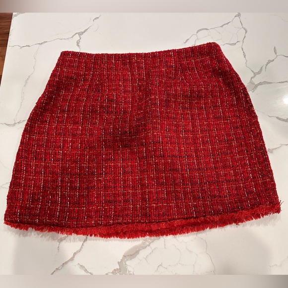 🌸Cider Size 1x Mini Skirt. Red with sparkle. NWT🌸 - Picture 1 of 7